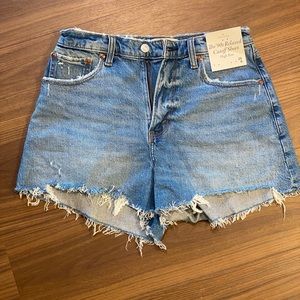 Abercrombie & Fitch Curve Love 90s Relaxed Cutoff Short